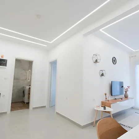 Bright And Comfortable In * סלוניקי
