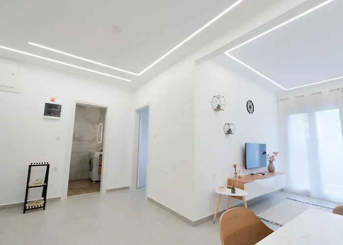 Bright And Comfortable In * סלוניקי