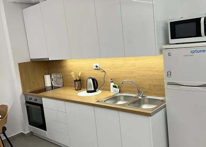 Bright And Comfortable In Apartament